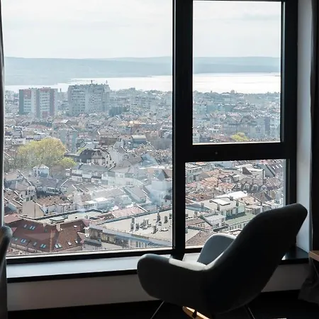 Ξενοδοχείο Campus 90 - Free Parking