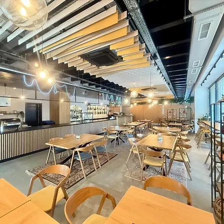 Campus 90 - Free Parking Várna