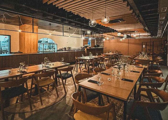 Szálloda Campus 90 - Free Parking 4*