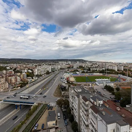 Campus 90 - Free Parking מלון 4*