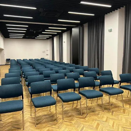 Szálloda Campus 90 - Free Parking 3*