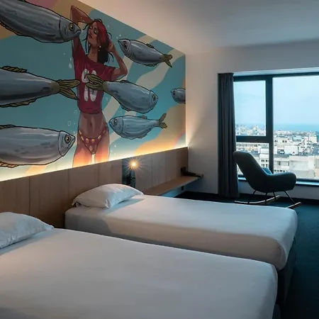 Campus 90 - Free Parking