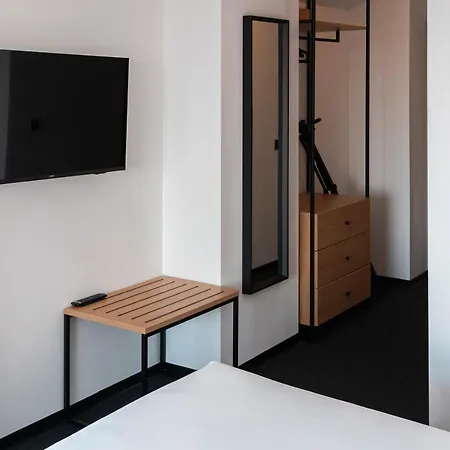 מלון Campus 90 - Free Parking