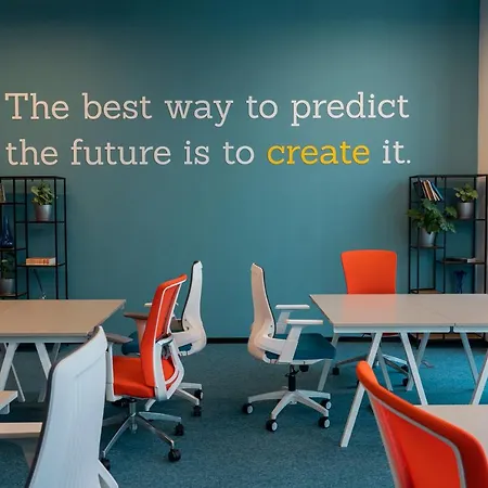 Campus 90 - Free Parking מלון