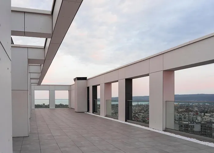 Campus 90 - Free Parking Hotel 4*